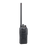 Radio digital NXDN en la banda de VHF, rango de frecuencia 136-174MHz, sumergible IP67, analógico y digital, opera en sistemas trunking y convencional, 5W de potencia, incluye cargador BC213, antena, clip y batería