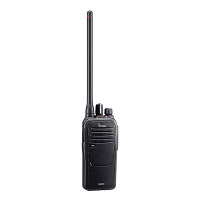 Radio portátil digital y analógico en rango de frecuencia 450-512MHz, 16 canales, 4W de potencia de RF. batería, cargador, antena y clip incluidos.