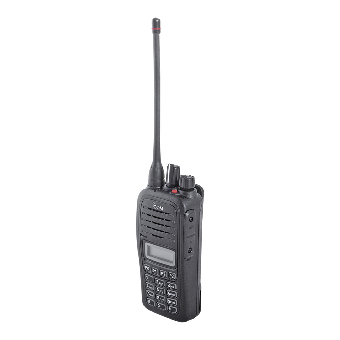 Radio portátil analógico en rango de frecuencia de 400-470 MHz,con pantalla y teclado DTMF, 128 canales, 4 W de potencia de RF. Incluye Incluye Batería, antena, cargador y clip