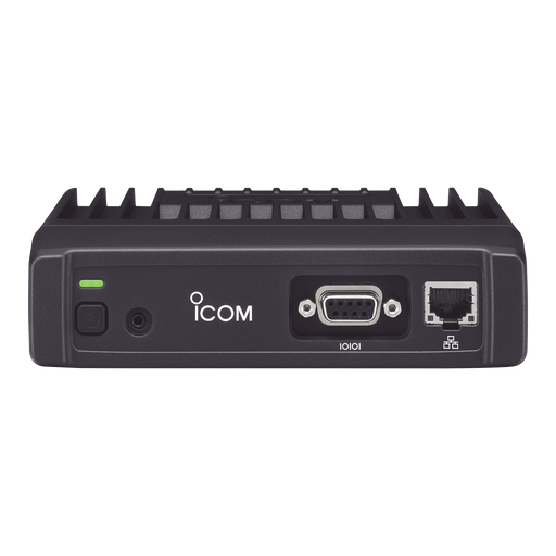 Radio móvil de datos ICOM, Rx-Tx: 136-174MHz, 25W, puerto de conexión RS232, y puerto ethernet, transferencia de datos 4-level-FSK, velocidad de transmisión datos 9600bps-4800bps. Incuye cable de corriente y bracket.