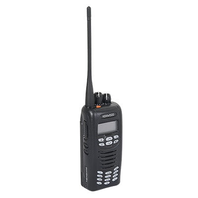 450-520 MHz, Intrínsecamente Seguro, 5 W, 512 canales, GPS. Incluye antena, batería, cargador y clip.
