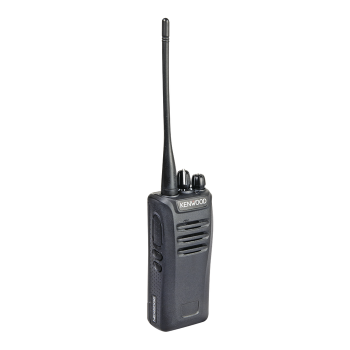 400-470 MHz, NXDN/Análogo, GPS, Encriptación, Incluye Trunking Tipo D, Batería, Antena, cargador y clip.