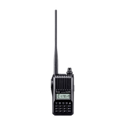 Radio Portátil doble banda para aficionados, 5.5W, 207 canales de memoria, pantalla alfanumerica de 5 caracteres. Incluye bateria, cargador y antena.